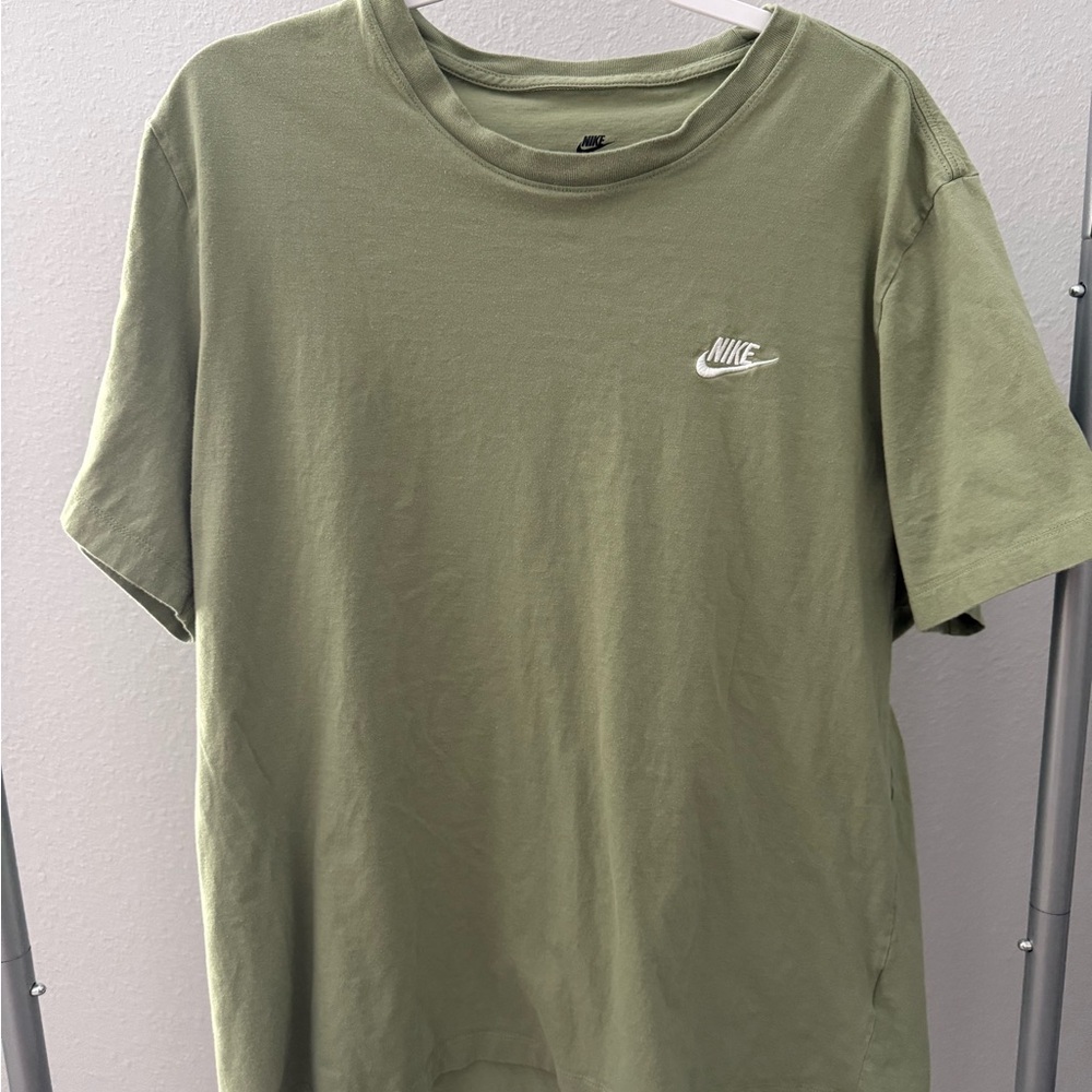 Nike Tee Shirt Mens 2XL XXL Green Logo Short Sleeve